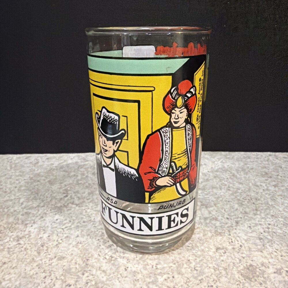 1976 The Sunday Funnies Drinking Glass With Little Orphan Annie by Harold Gray - Picture 4 of 5